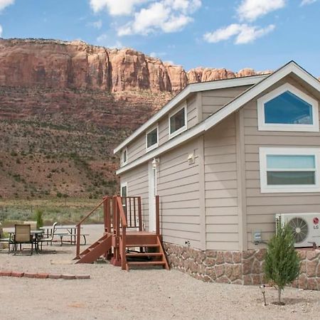 Redrock Moab Tiny House W Large Loft Site 8 Villa Exteriör bild