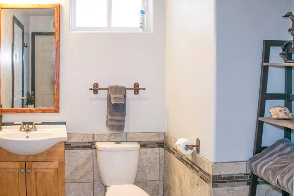 Redrock Moab Tiny House W Large Loft Site 8 Villa Exteriör bild